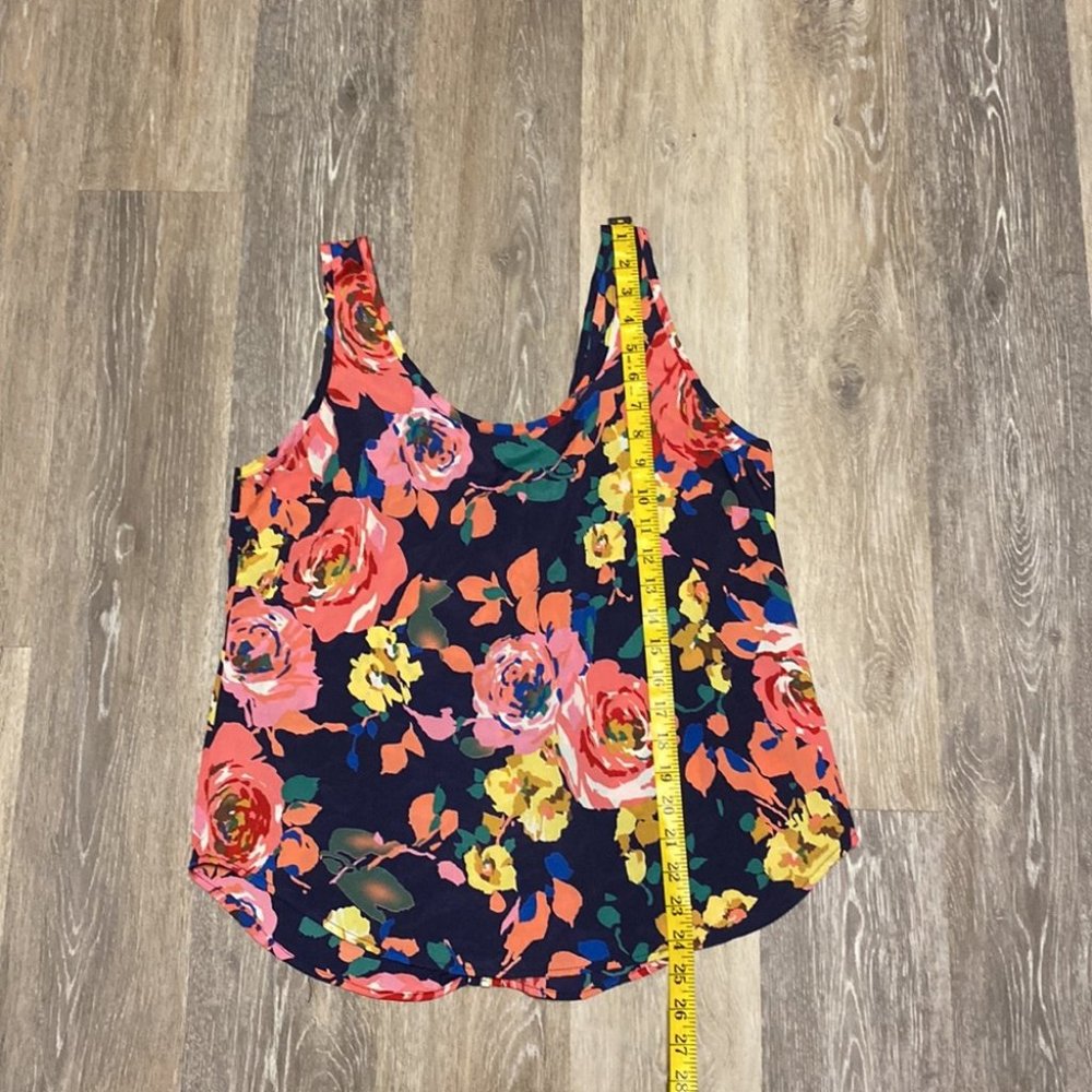 Tank Top - Picture 5 of 8